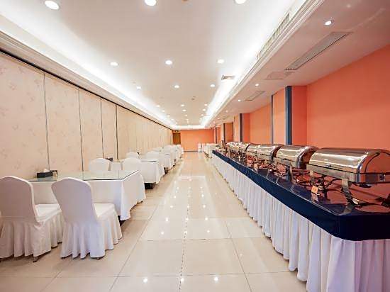 Shi Pu Business Hotel