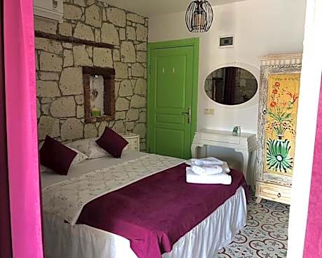 King Room with Pool View
