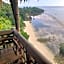 Kookoo's nest eco-lodge