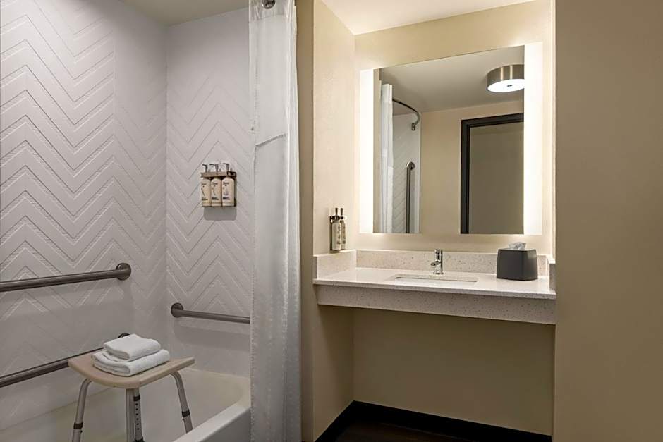 Holiday Inn Columbus - Hilliard By IHG