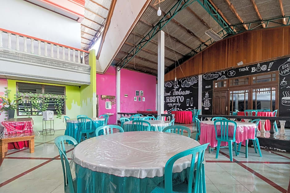 RedDoorz Syariah near Kawasan Saribu Rumah Gadang Solok Selatan