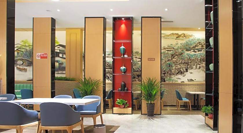 GreenTree Eastern Hotel Henan Anyang Hua County Wuzhou Xinshidai Square