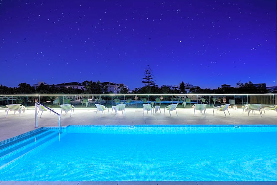 Ã“bal Hotel Marbella