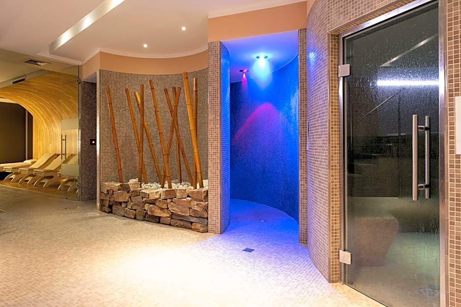 The Ziba Hotel & Spa