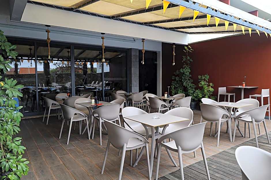Antillia Hotel