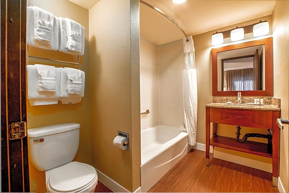 La Quinta by Wyndham Cocoa Beach Oceanfront