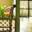 Pinctada McAlpine House