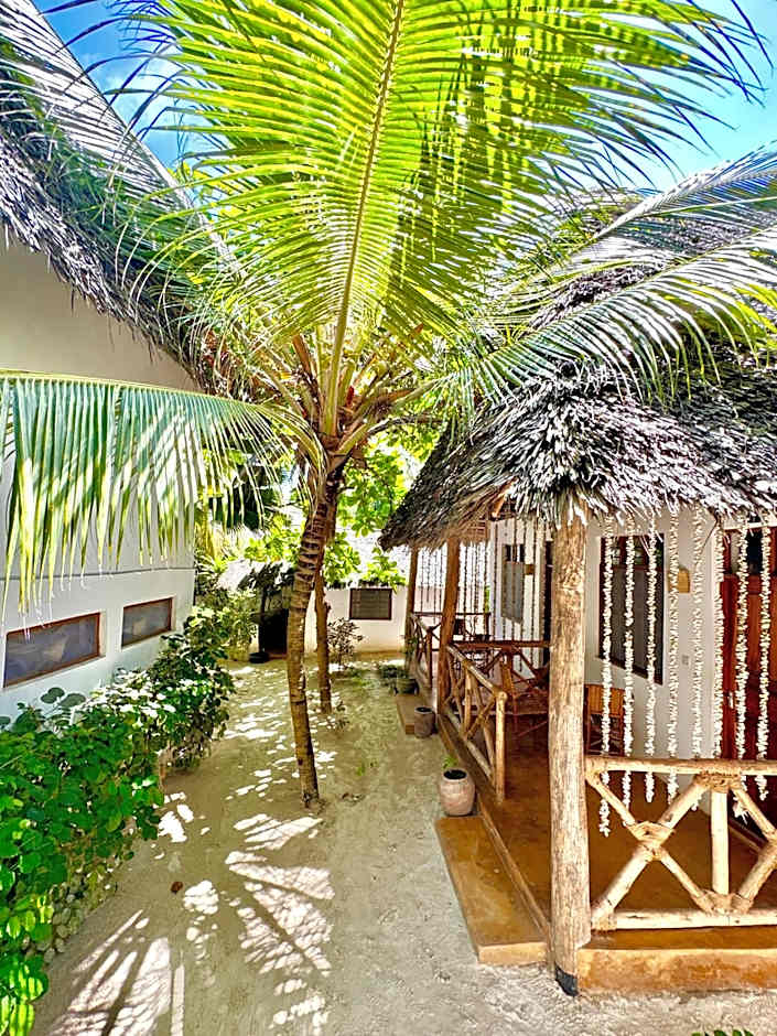 HEBE Bungalows Lodge