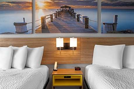 2 Double Beds Non-Smoking