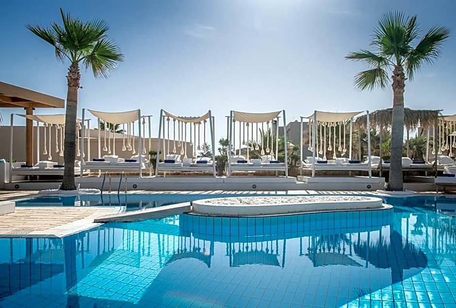 Parthenis Beach, Suites by the Sea