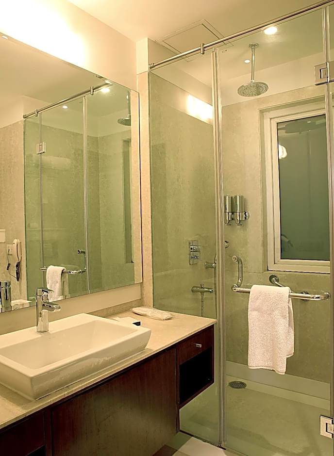 Inde Hotel Signature Tower