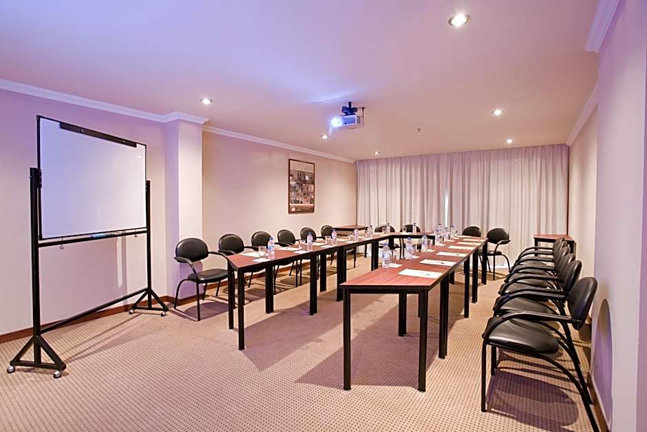 Hotel Stubel Suites & Cafe