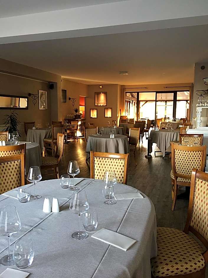 Le Cheval Blanc - Lac du Der - Logis Hotel