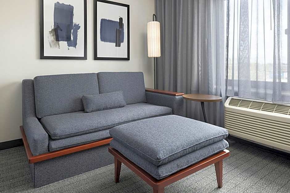 Courtyard by Marriott Boston-South Boston