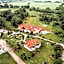Hotel Dworek nad Regą