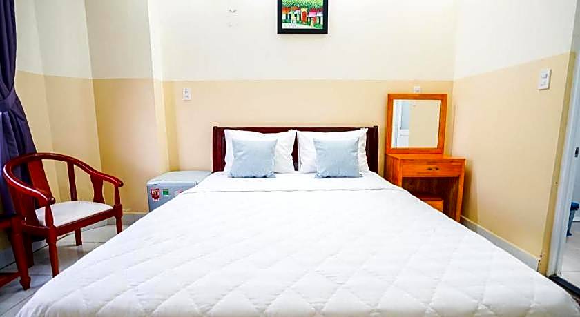 Duong Chau Hotel
