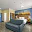 Days Inn & Suites by Wyndham Ft. Worth DFW Airport South