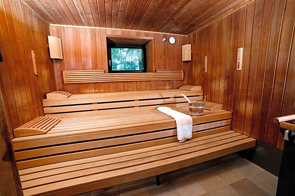 Seehotel am Tankumsee