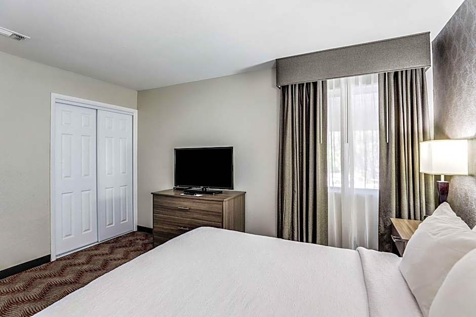 Best Western Plus Sonora Oaks Hotel & Conference Center