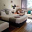 Holland Park Motel
