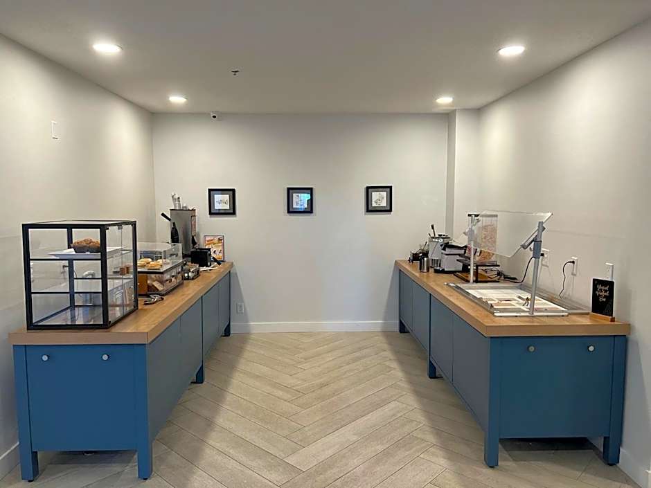 Staybridge Suites - Calgary Airport By IHG