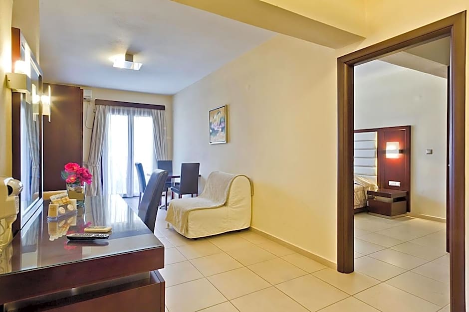 Socrates Studios & Apartments