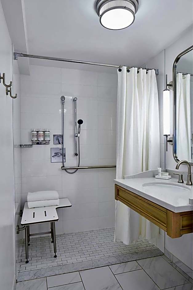 Annapolis Waterfront Hotel, Autograph Collection by Marriott