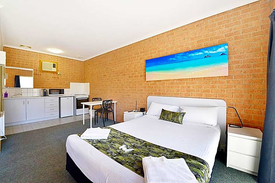Cranbourne Motor Inn