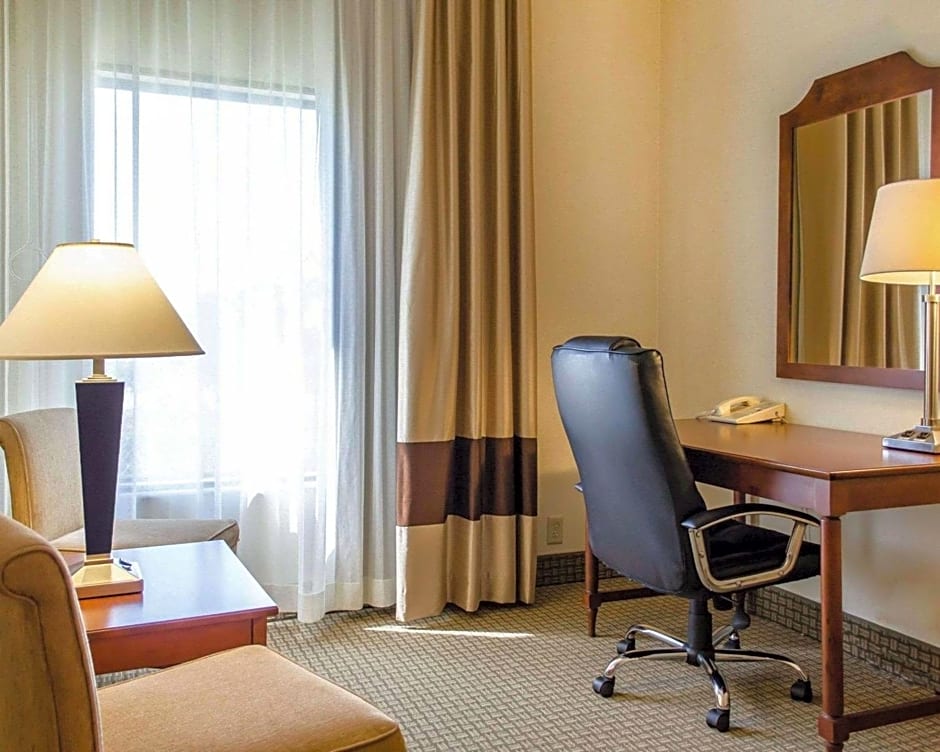 Comfort Inn & Suites York