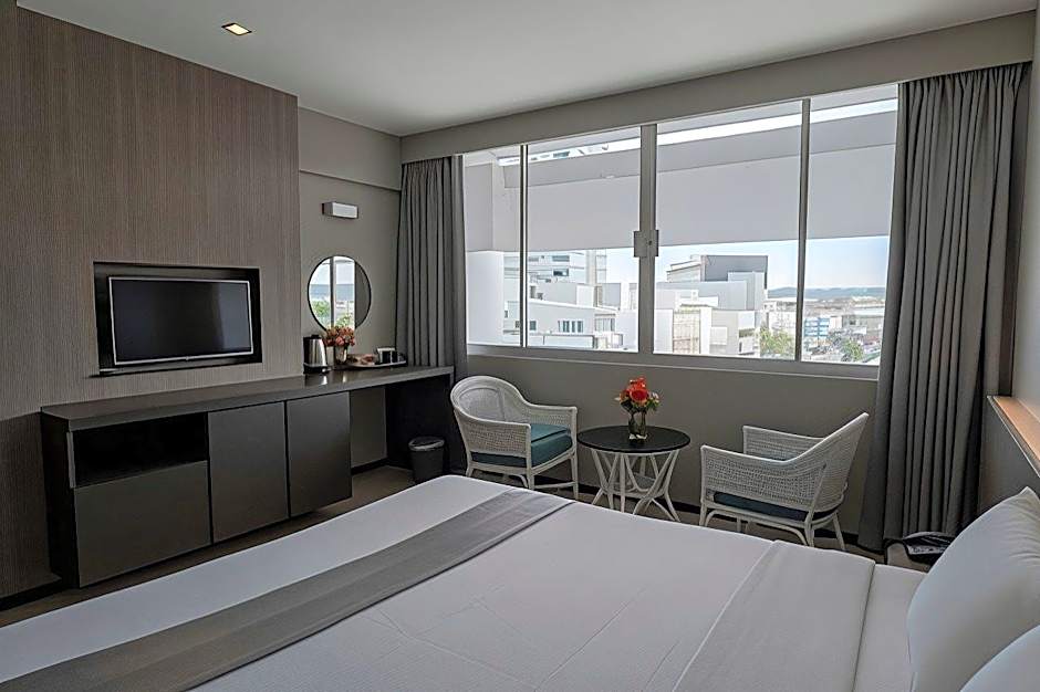 Pearl Hotel Phuket