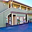 Cayucos Sunset Inn