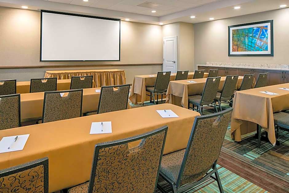 Hampton Inn By Hilton & Suites Mason City