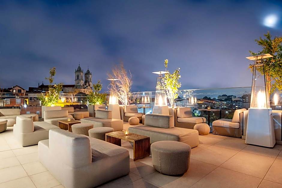 Renaissance Porto Lapa Hotel