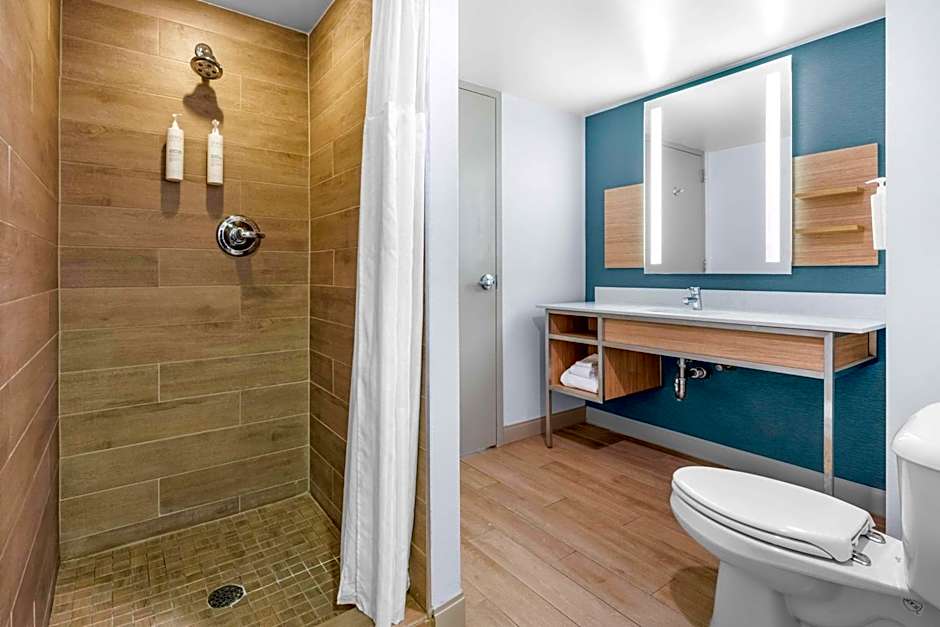 Hilton Garden Inn Suffolk