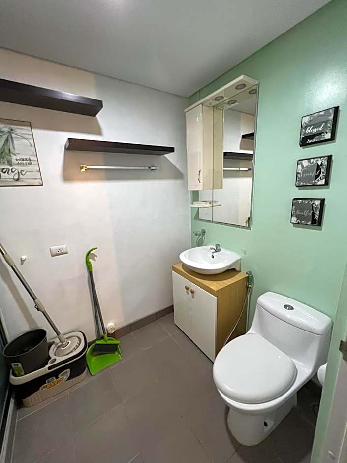 1 BR Centrio Tower 926