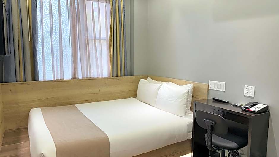 Madison LES Hotel