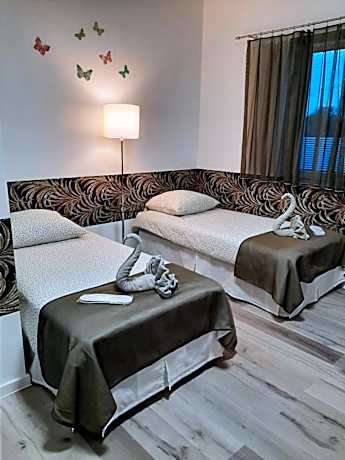 Triple Room with Bathroom