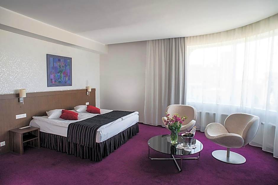 Rija VEF Hotel with FREE Parking