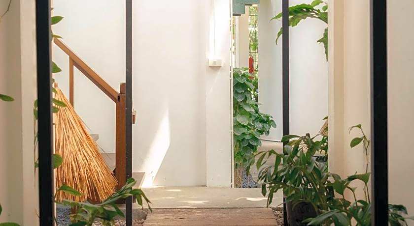 Big Tree Boutique Hotel