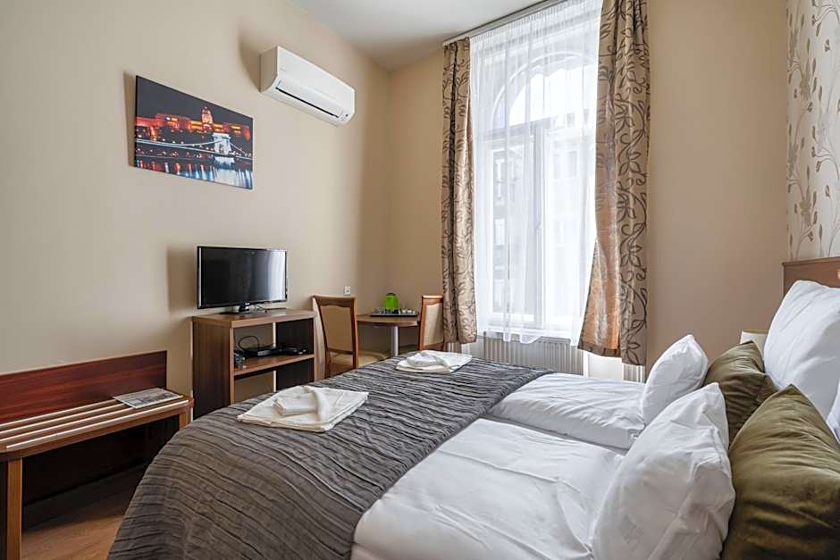 Elit Boutique Rooms- Best Location by BQA