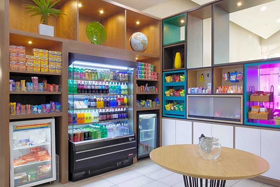 Holiday Inn Phoenix Airport By IHG