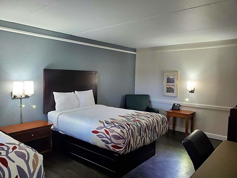 Budget Host Inn- Medical Center