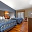 Econo Lodge Inn & Suites At The Conference Center