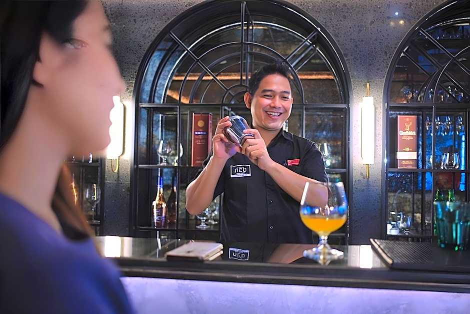 Neo Hotel Puri Indah