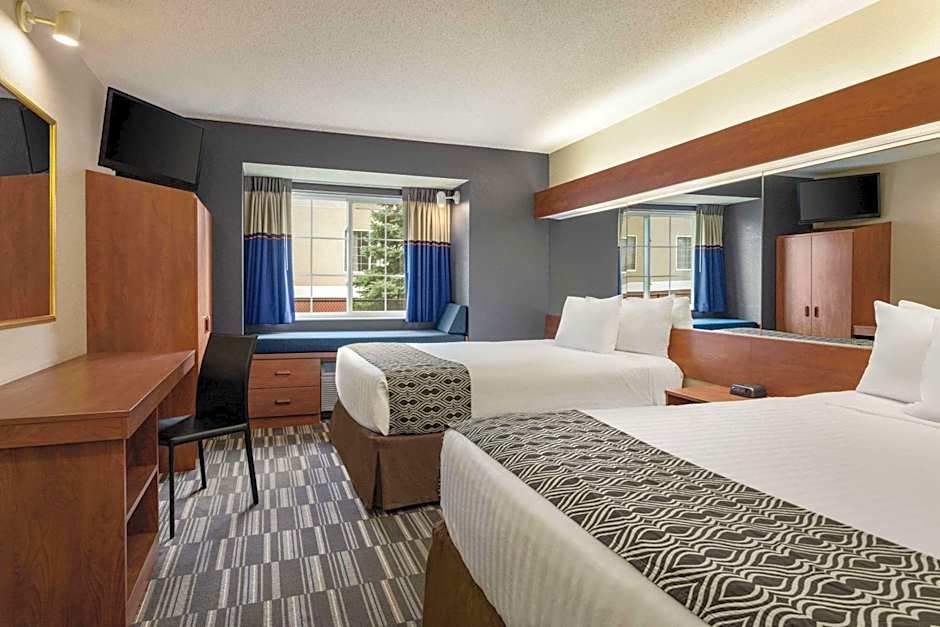 Microtel Inn & Suites by Wyndham Inver Grove Heights/Minne