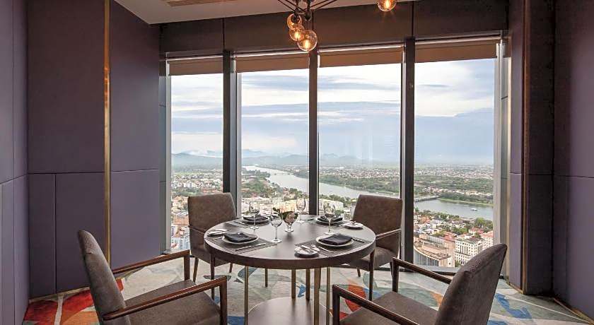 Vinpearl Hotel Hue