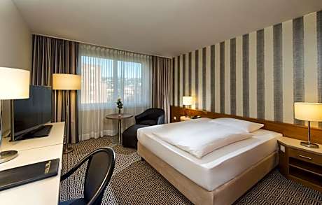 Classic Single Room