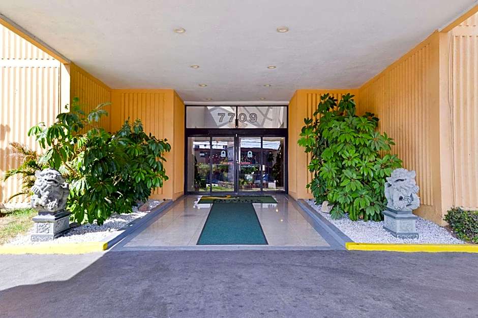 Quality Inn & Suites Montebello - Los Angeles