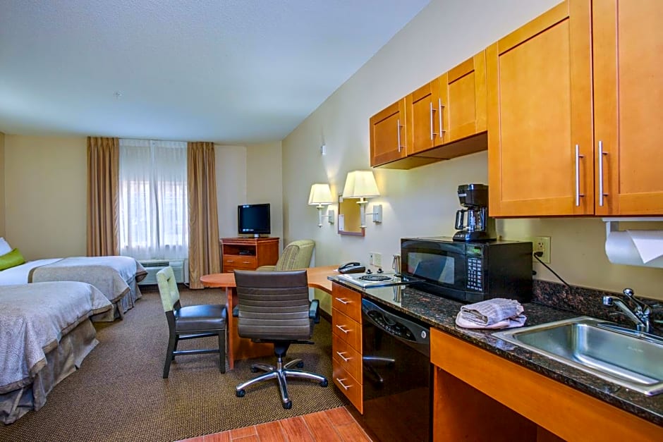 Candlewood Suites Richmond Airport, an IHG Hotel