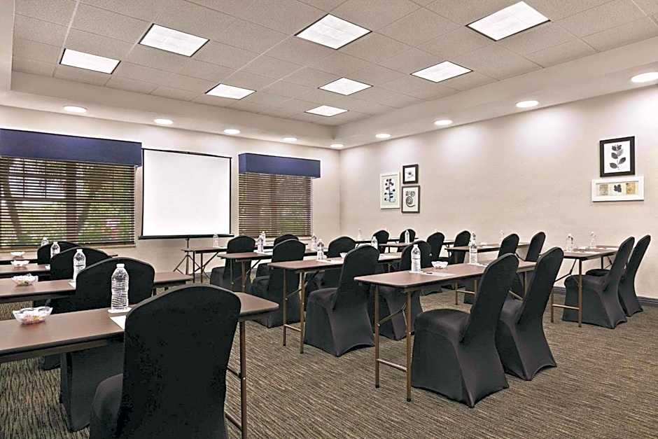 Country Inn & Suites by Radisson, Tampa/Brandon, FL